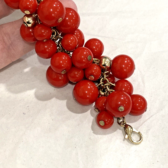 Gold chain bracelet covered with red beads beaded dangles retro bright fashion - Picture 5 of 6